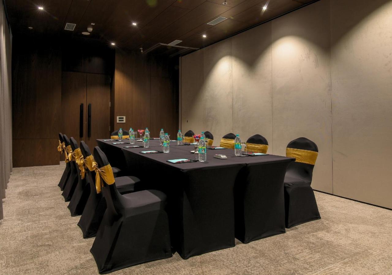 Essentia Premier Hotel Pune Wakad Pimpri-Chinchwad Luaran gambar